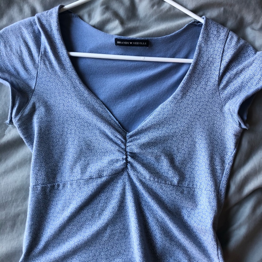 Brandy Melville t-shirt